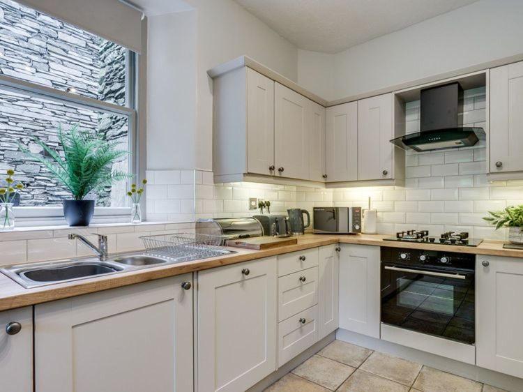 Gorgeous Cottage In Bowness Екстер'єр фото